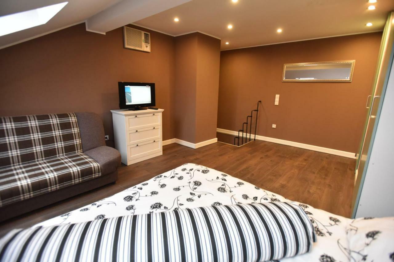 Center Apartment